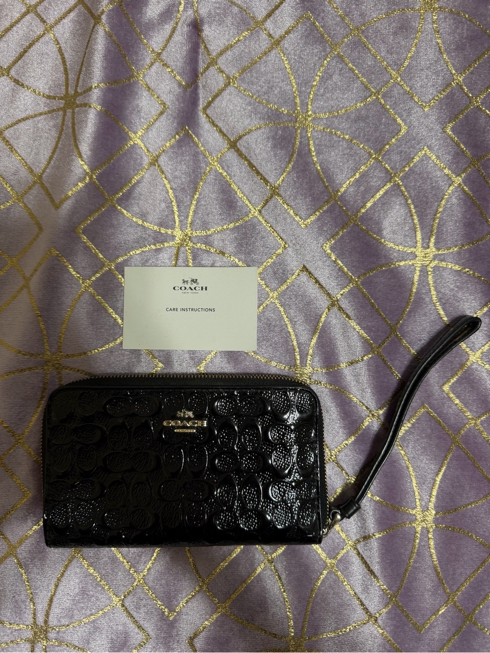 💥 NWOT COACH Black Patent Leather Wristlet Wallet